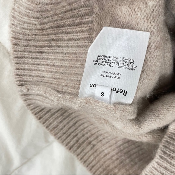 REFORMATION Varenne 100% recycled cashmere scoop neck cropped tank top - beige - Picture 5 of 8